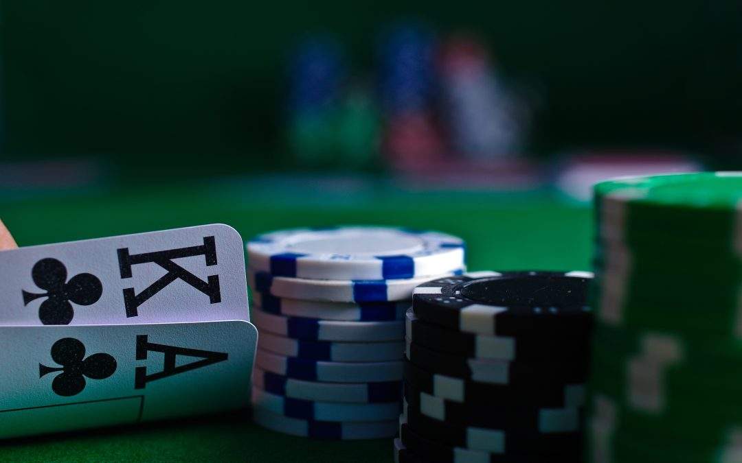 Is het beter om in een Nederlands of in een buitenlands online casino te spelen?